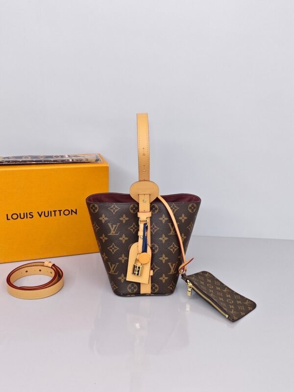 Louis Vuitton Noé BB