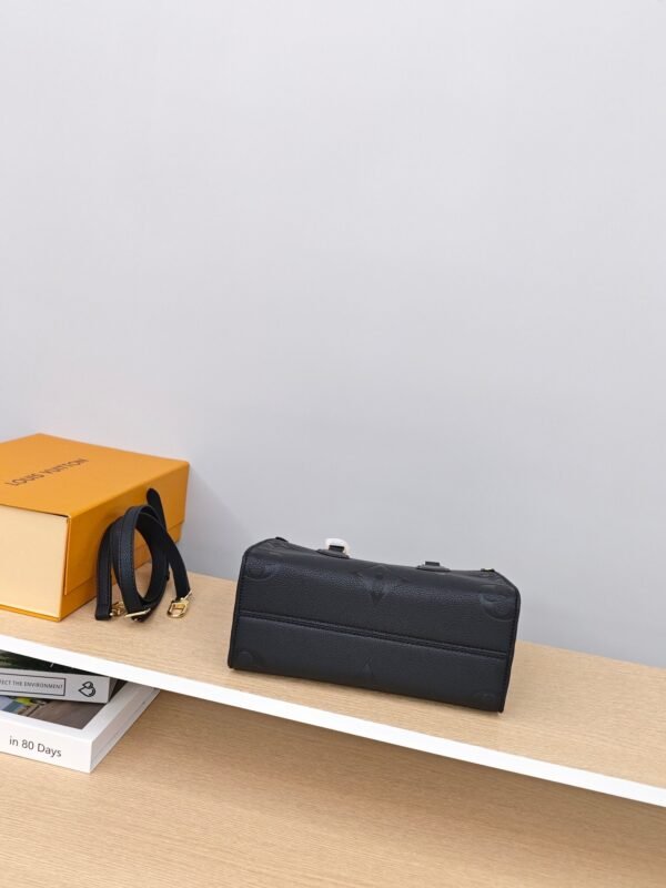 Louis Vuitton OnTheGo