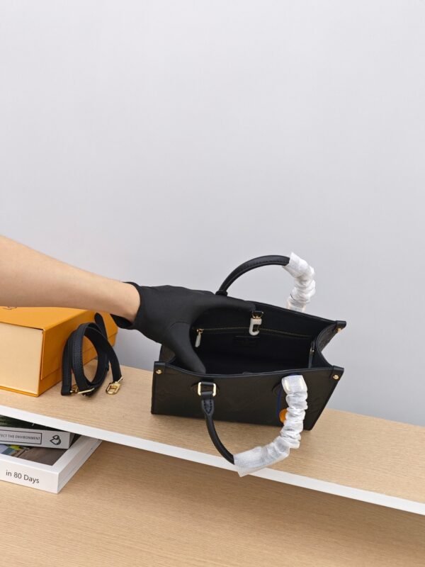 Louis Vuitton OnTheGo