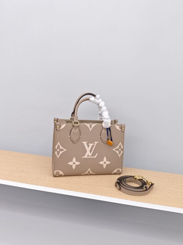 Louis Vuitton OnTheGo