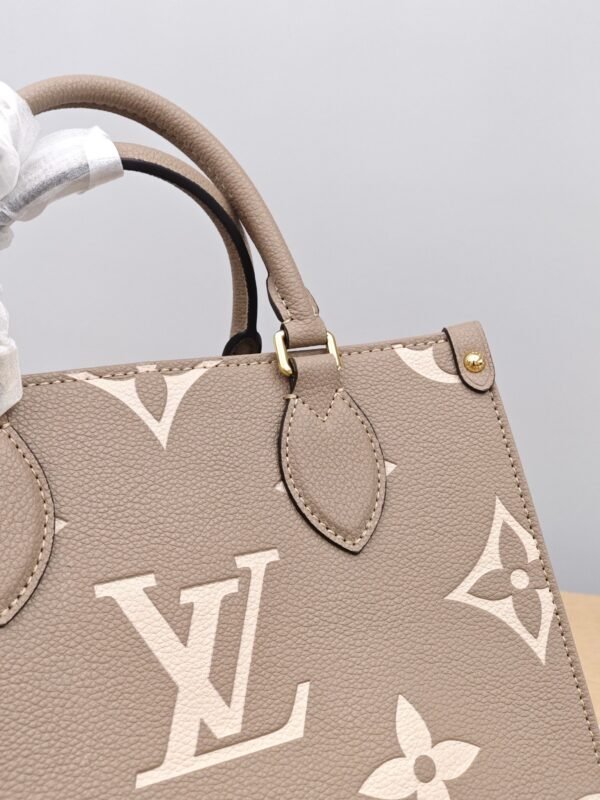Louis Vuitton OnTheGo