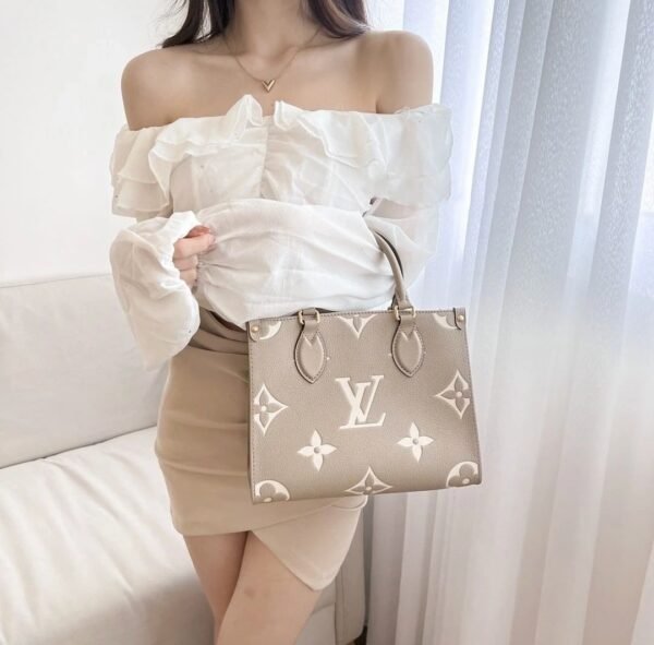 Louis Vuitton OnTheGo