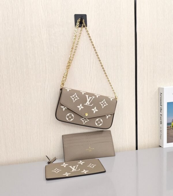 LV Multi Pochette Accessoires