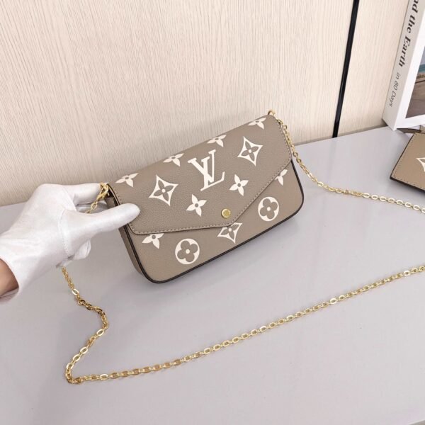 LV Multi Pochette Accessoires