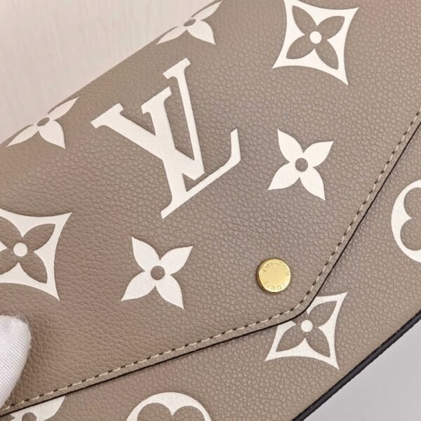 LV Multi Pochette Accessoires