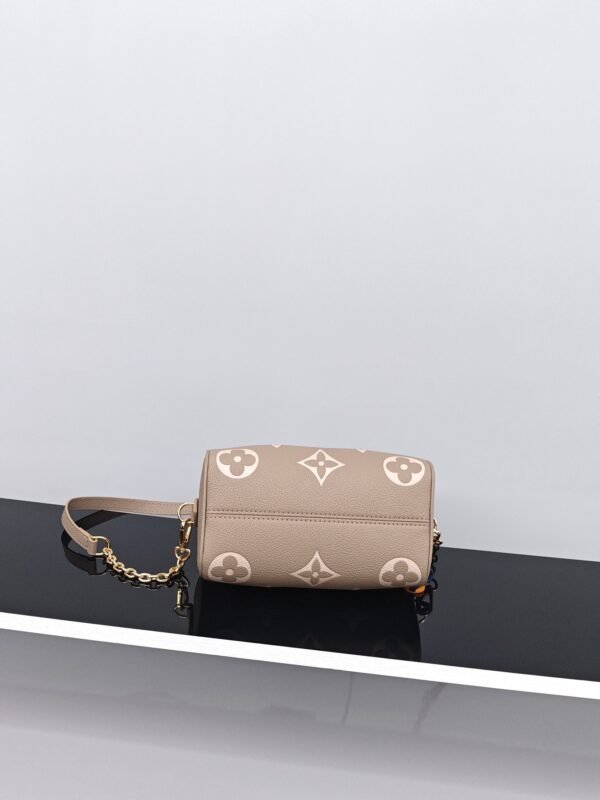 Louis Vuitton Boulogne handbag