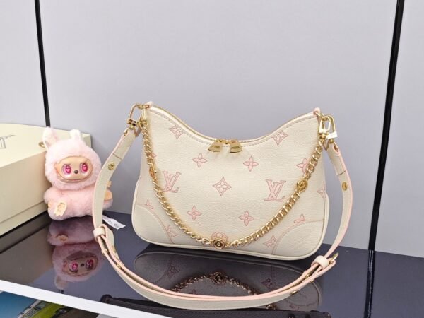 Louis Vuitton's Boulogne croissant bag