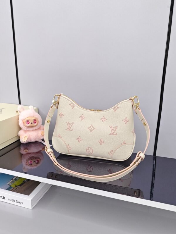 Louis Vuitton's Boulogne croissant bag