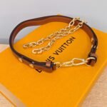 LV Daphne crossbody bag