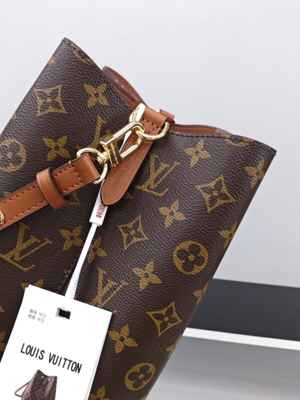 Louis Vuitton Noé BB Bucket Bag