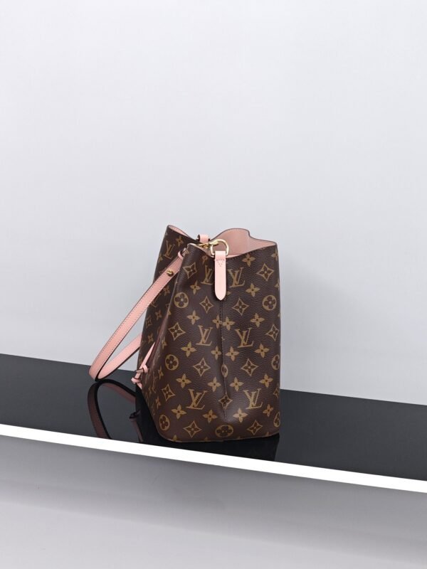 Louis Vuitton Noé BB Bucket Bag