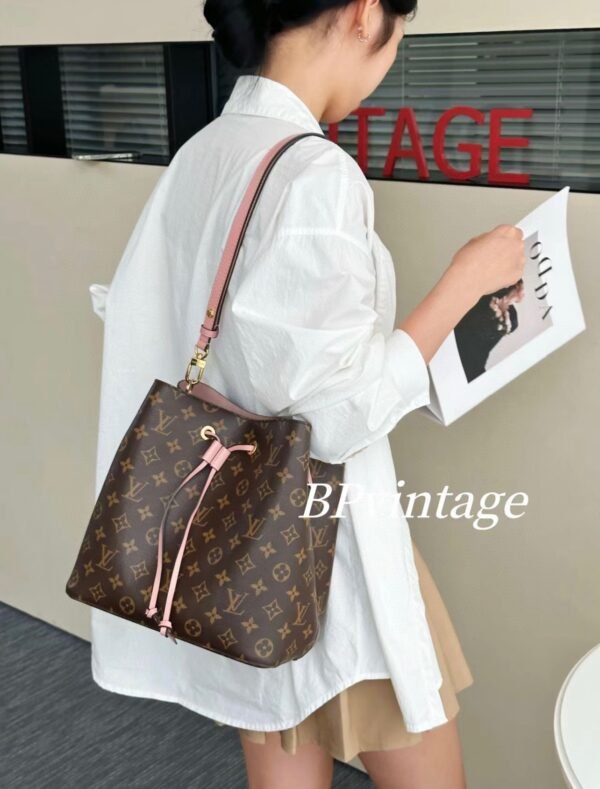 Louis Vuitton Noé BB Bucket Bag