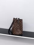 Louis Vuitton Noé bucket bag