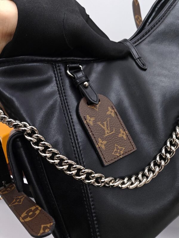 Louis Vuitton Boulogne handbag