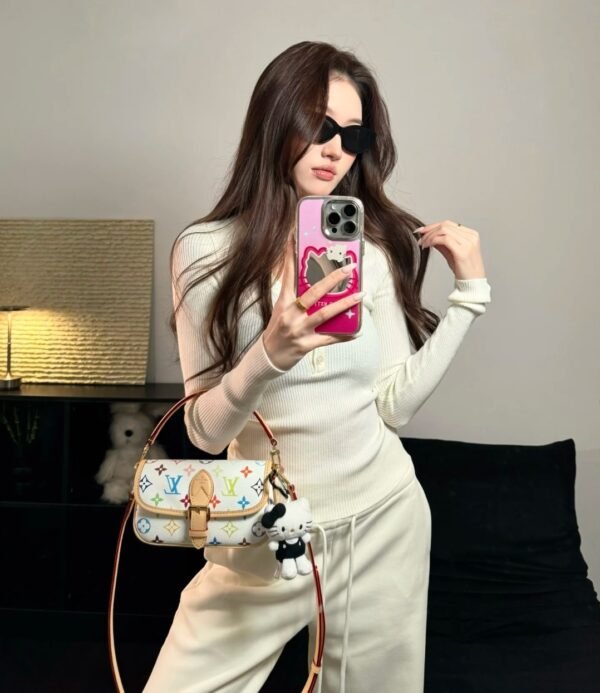 Louis Vuitton Multi Pochette Accessories