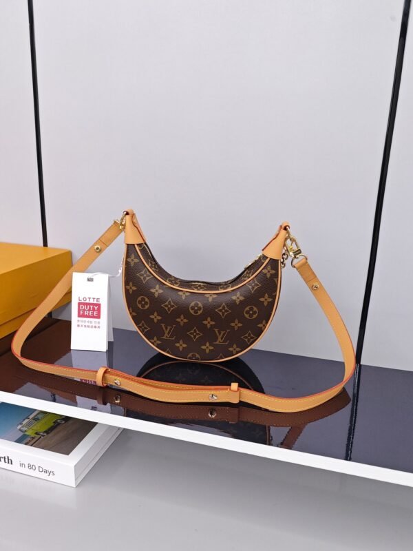 Louis Vuitton Boulogne handbag
