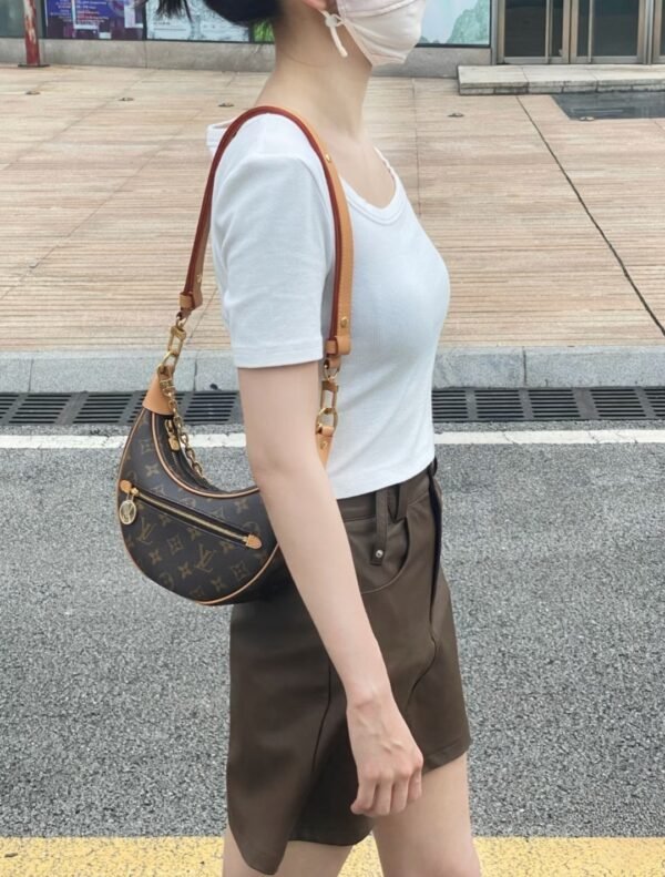 Louis Vuitton Boulogne handbag