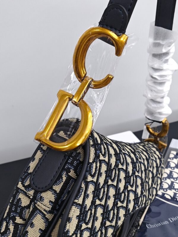 Dior Saddle bag