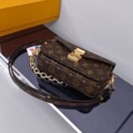 LV Dauphine handbag